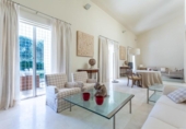 Chalet independiente con terreno en venta en la España, Rocafort, ref: TR354891 foto