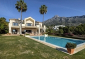 Xalet independent amb terreny en venda a la España, Marbella, ref.: TR334988 foto