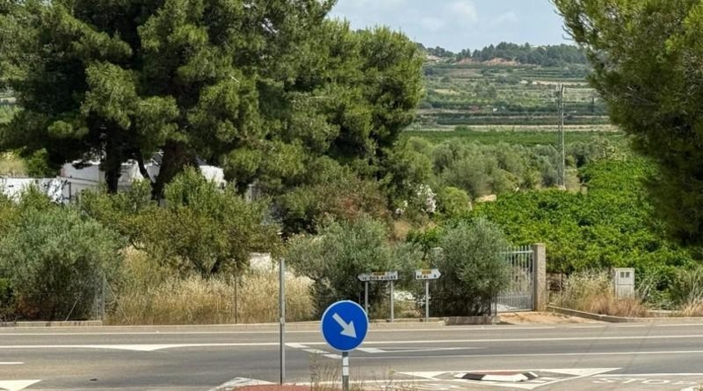 Valencia - Montroy - 613m2