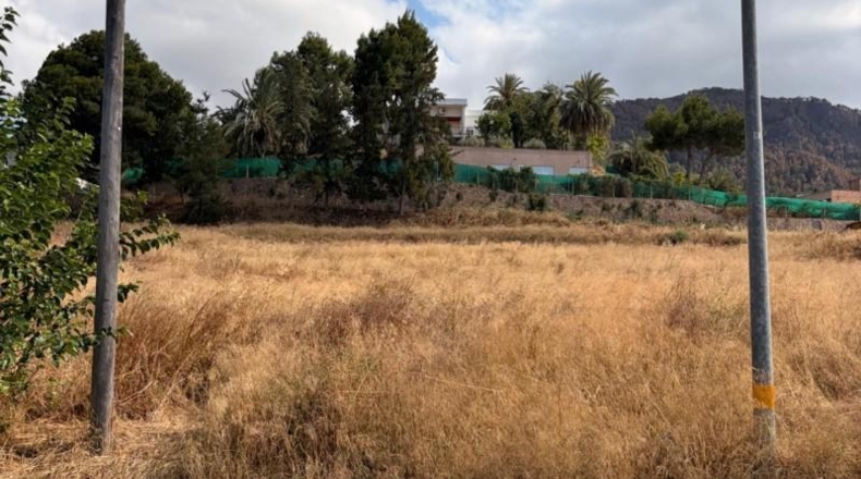 Murcia - Múrcia - 3400m2