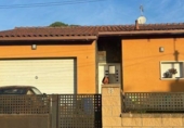 Chalet independiente con terreno en venta en la España, Sils, ref: TR413519 foto