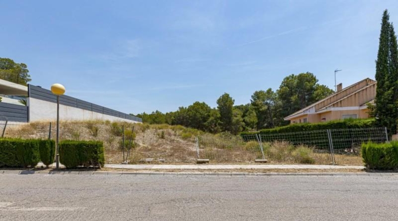 Murcia - Molina de Segura - 890m2