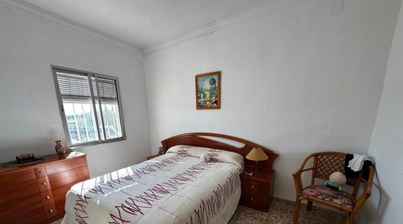 Valencia - Villamarchante - 1048m2