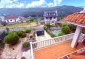 Chalet independiente con terreno en venta en la España, Ourense, ref: TR405848 foto