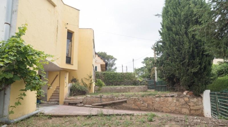 Barcelona - Corbera de Llobregat - 485m2