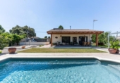 Chalet independiente con terreno en venta en la España, Yuncos, ref: TR413595 foto