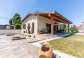 Chalet independiente con terreno en venta en la España, Yuncos, ref: TR413595 foto