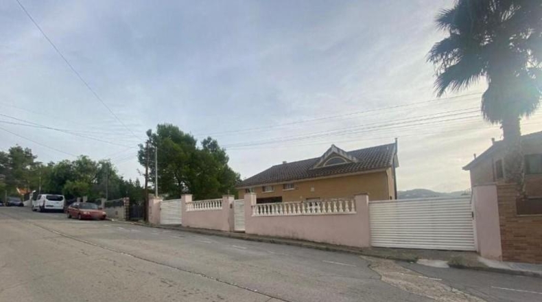 Barcelona - Canyelles - 427m2