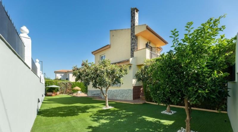 Granada - Villa de Otura - 872m2