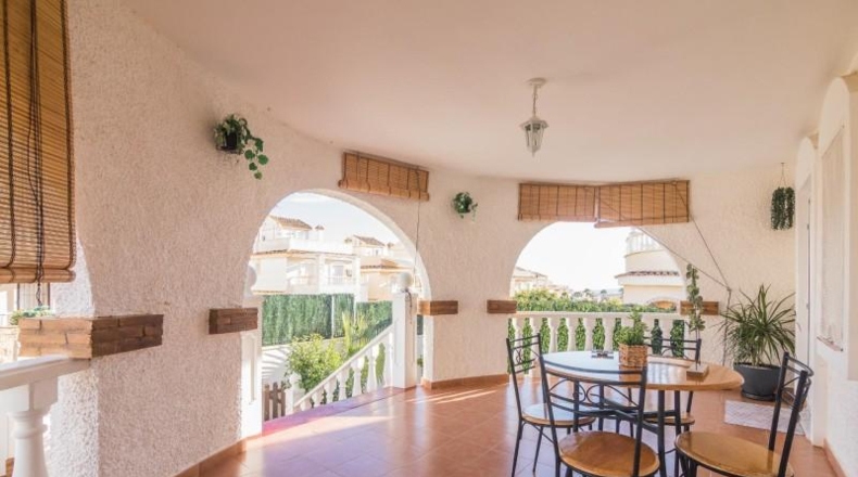 Alicante - Monforte del Cid - 250m2