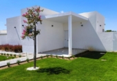 Отдельно стоящий дом с участком на продажу в городе Ayamonte Фото