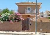 Chalet independiente con terreno en venta en la España, Águilas, ref: TR413611 foto