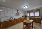 Дом с участком на продажу в городе Pinoso Фото