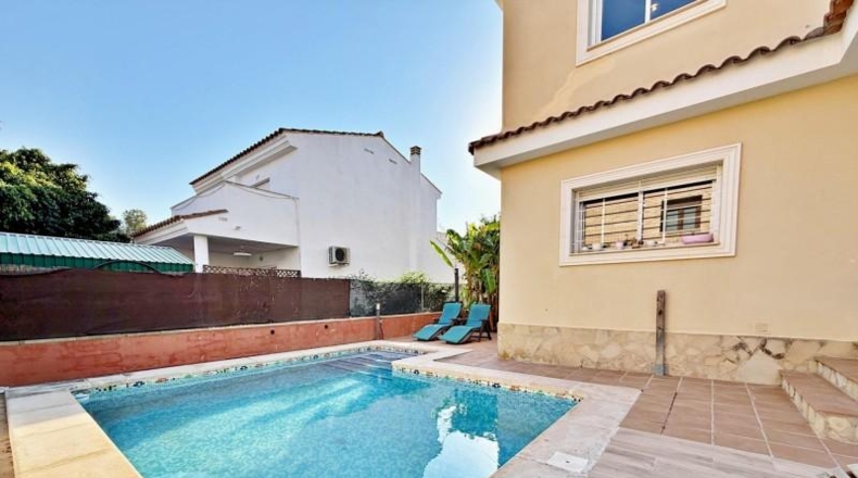 Valencia - Llíria - 498m2