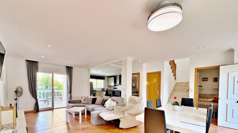 Valencia - Llíria - 498m2