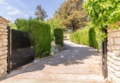 Chalet independiente con terreno en venta en la España, Alcoy, ref: TR413632 foto