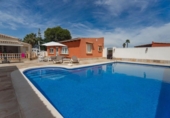 Chalet independiente con terreno en venta en la España, Almoradí, ref: TR334514 foto
