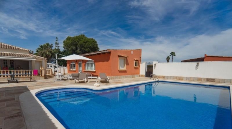 Alicante - Almoradí - 2286m2