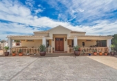 Chalet independiente con terreno en venta en la España, Almoradí, ref: TR334514 foto
