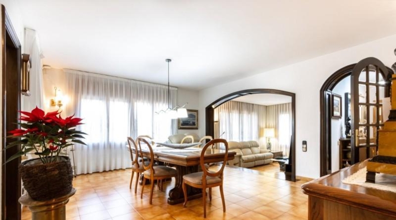 Barcelona - Castellar del Vallès - 1145m2