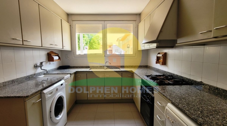 Valencia - Fontanars dels Alforins - 420m2