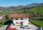 Chalet independiente con terreno en venta en Sicuetos ref: TR413660 foto