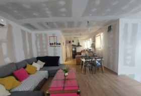 Valdepeñas 240&nbsp;m²