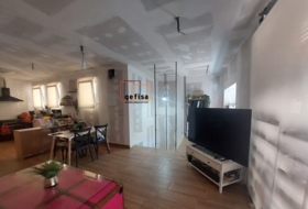 Valdepeñas 240&nbsp;m²