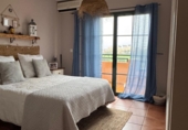 Chalet adosado con terreno en venta en Isla Cristina ref: TR413666 foto