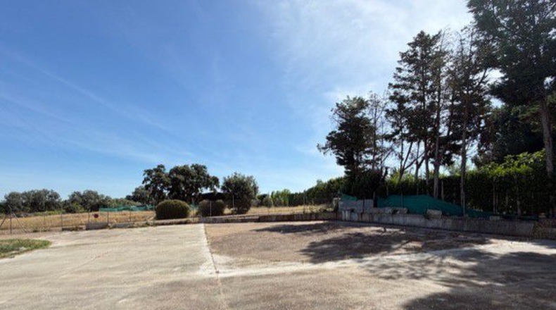 Badajoz - Badajoz - 2686m2