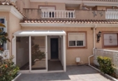 Chalet adosado con terreno en venta en la España, Torrevieja, ref: TR413683 foto