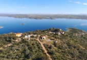Chalet independiente con terreno en venta en la España, Navalvillar de Pela, ref: TR413701 foto