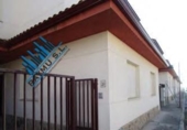 Chalet independiente con terreno en venta en la España, Lucillos, ref: TR404116 foto
