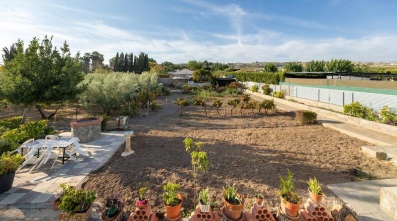 Granada - Moraleda de Zafayona - 2500m2