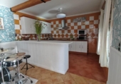 Chalet independiente con terreno en venta en la España, Villanueva de la Serena, ref: TR413722 foto