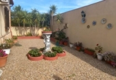 Chalet independiente con terreno en venta en la España, Valls, ref: TR413724 foto