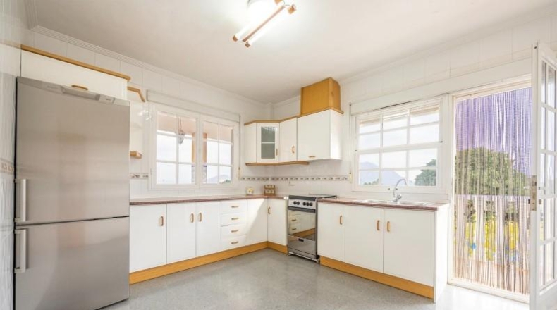 Alicante - Orihuela - 270m2