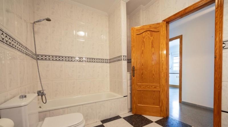 Alicante - Orihuela - 270m2