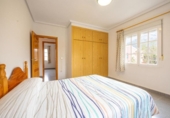 Chalet independiente con terreno en venta en la España, Orihuela, ref: TR413726 foto