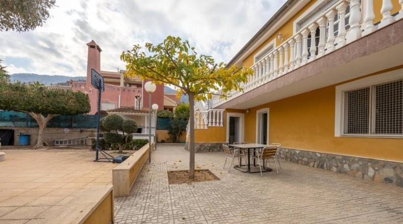 Alicante - Orihuela - 270m2