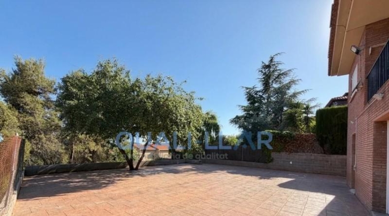 Barcelona - Corbera de Llobregat - 628m2