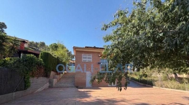 Barcelona - Corbera de Llobregat - 628m2