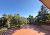 Chalet independiente con terreno en venta en la España, Corbera de Llobregat, ref: TR413729 foto