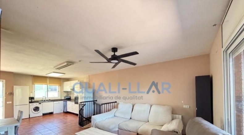 Barcelona - Corbera de Llobregat - 628m2
