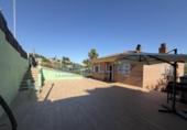 Chalet independiente con terreno en venta en la España, Corbera de Llobregat, ref: TR413729 foto