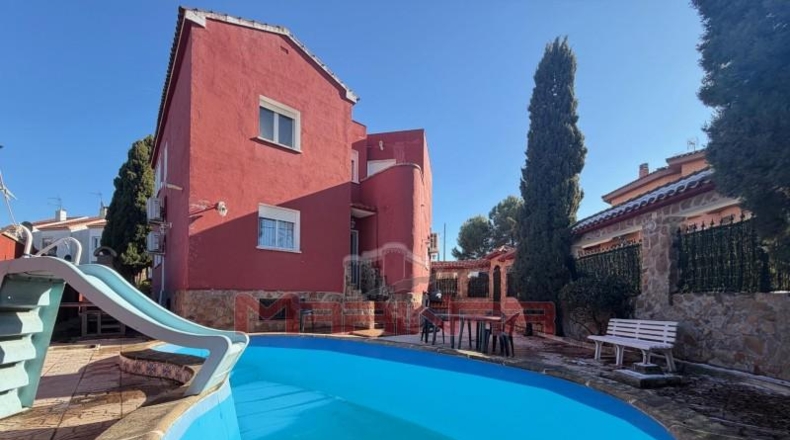 Toledo - Seseña - 295m2