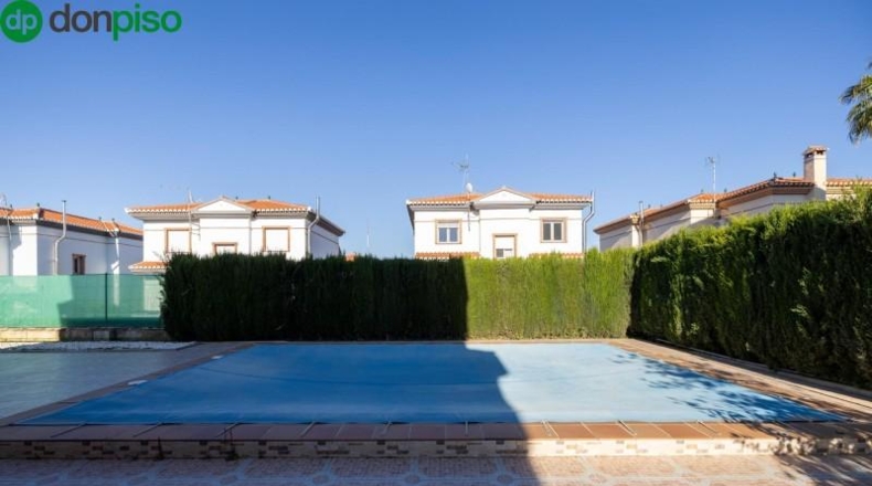 Granada - Cúllar Vega - 491m2