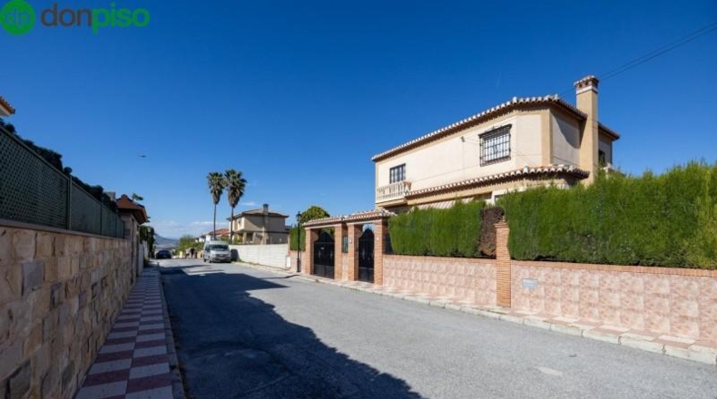 Granada - Cúllar Vega - 491m2