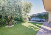 Chalet independiente con terreno en venta en la España, Villa de Otura, ref: TR413733 foto