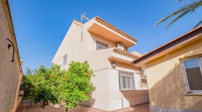 Гранада - Villa de Otura - 350m2